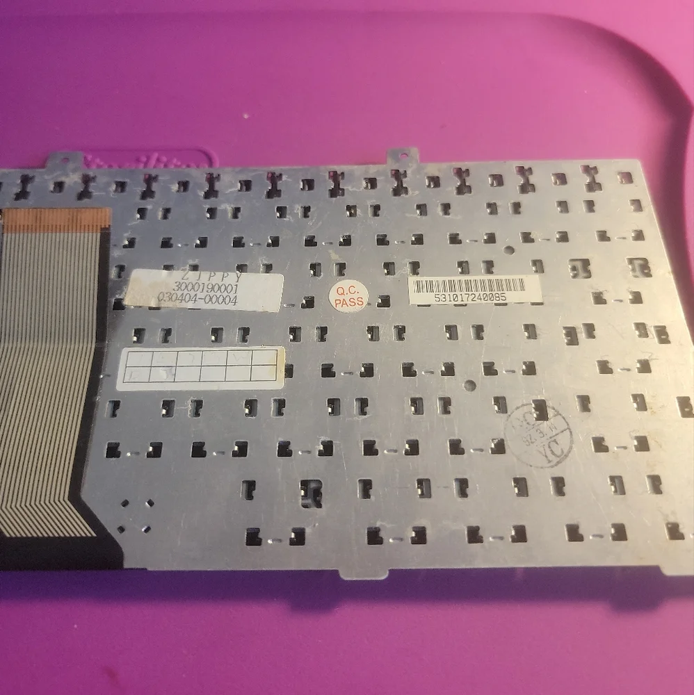 Zippy 3000190001 Laptop Keyboard